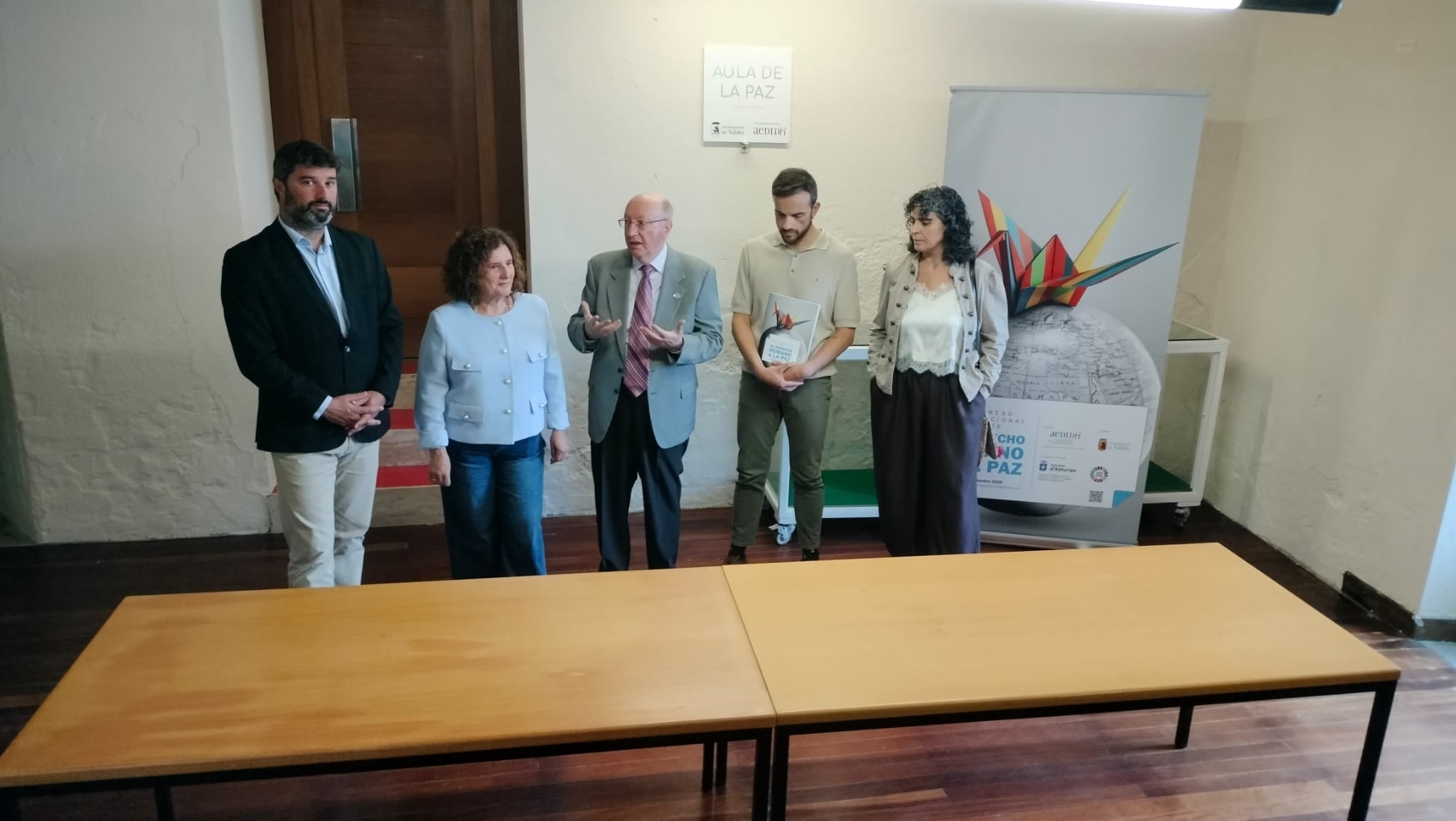 Luarca vuelve a convertirse en capital internacional de la paz y los derechos humanos Luarca vuelve a convertirse en capital internacional de la paz y los derechos humanos