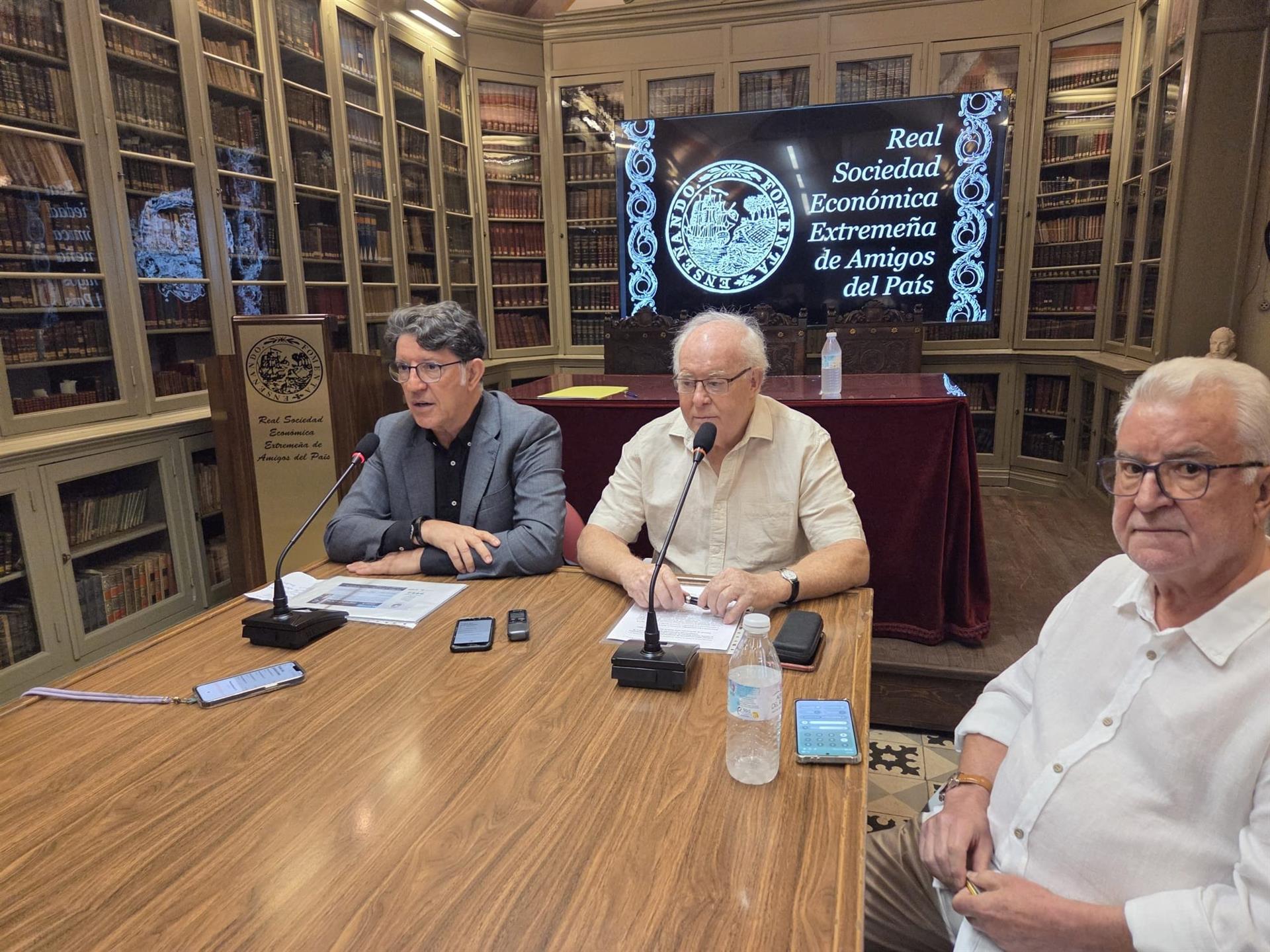 La Fundación del Museo para la Ciencia y la Económica piden que la Fábrica de la Luz de Badajoz sea declarada BIC La Fundación del Museo para la Ciencia y la Económica piden que la Fábrica de la Luz de Badajoz sea declarada BIC