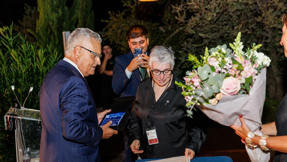 Homenaje a Mª Ángeles López Vilanova Homenaje a Mª Ángeles López Vilanova