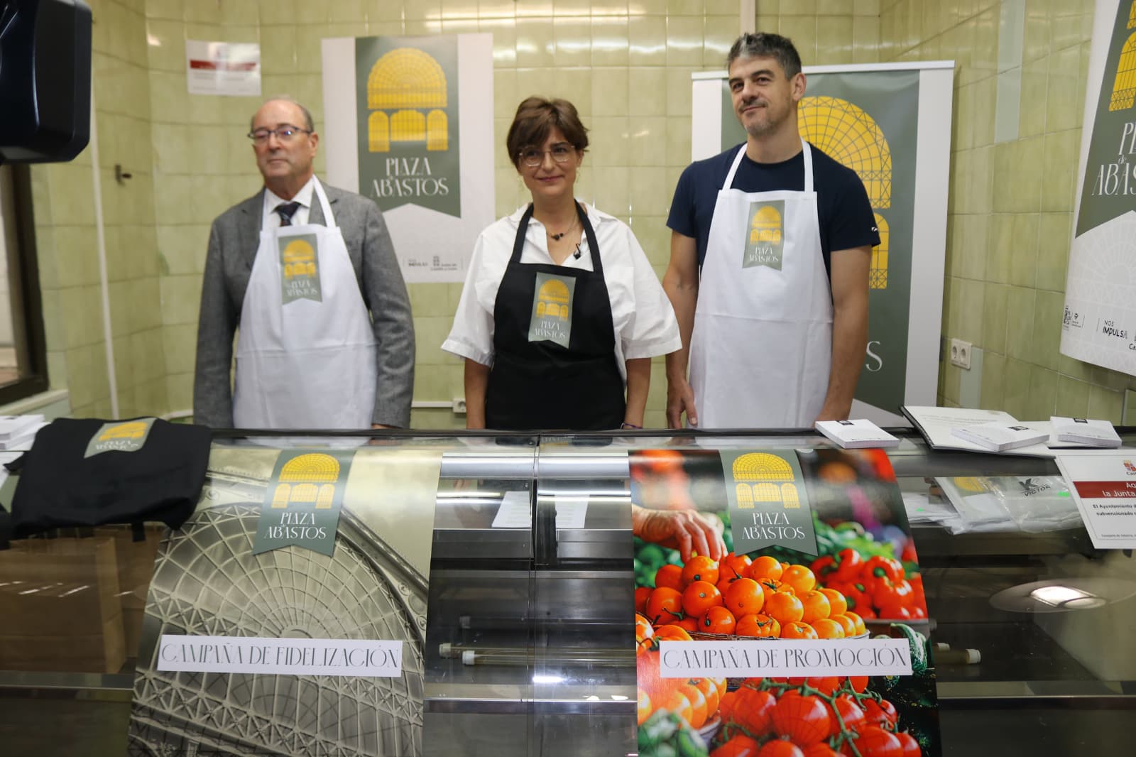 La Plaza de Abastos de Palencia presenta su nueva identidad visual y las líneas de promoción para reforzar su actividad La Plaza de Abastos de Palencia presenta su nueva identidad visual y las líneas de promoción para reforzar su actividad