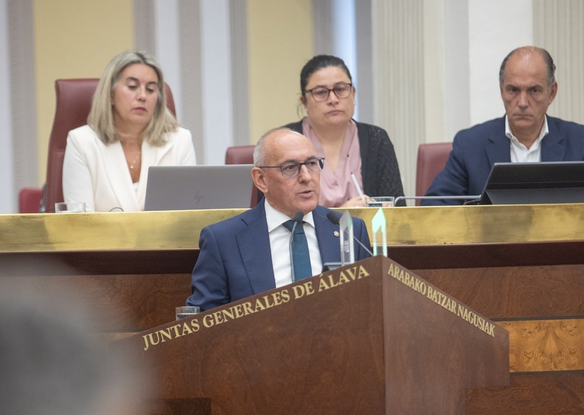 González anuncia la instalación de un Centro de Innovación Ferroviaria y un 'hub' audiovisual en Aiaraldea González anuncia la instalación de un Centro de Innovación Ferroviaria y un 'hub' audiovisual en Aiaraldea