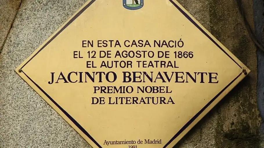 Placa de Jacinto Benavente Placa de Jacinto Benavente