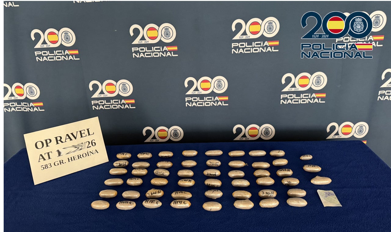 Detenido en el aeropuerto de Castellón con 51 bolas de heroína en el organismo Detenido en el aeropuerto de Castellón con 51 bolas de heroína en el organismo