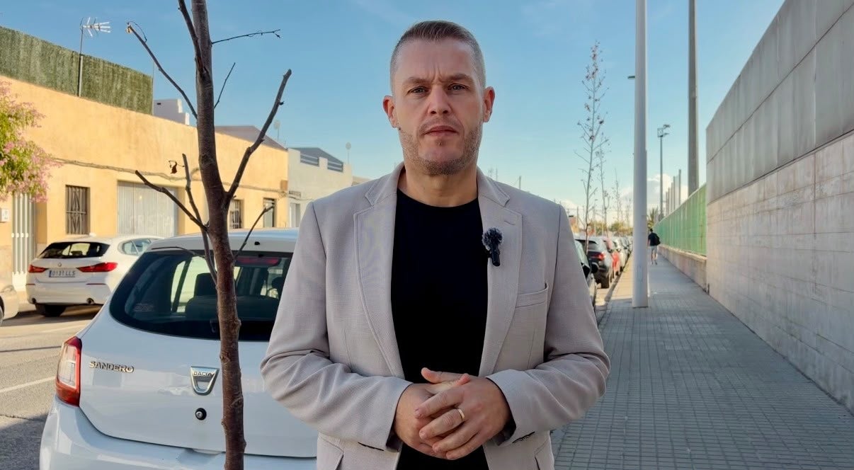 El PSOE de Elche califica de “desastre” la gestión del PP y Vox en el mantenimiento del arbolado de nueva plantación El PSOE de Elche califica de “desastre” la gestión del PP y Vox en el mantenimiento del arbolado de nueva plantación