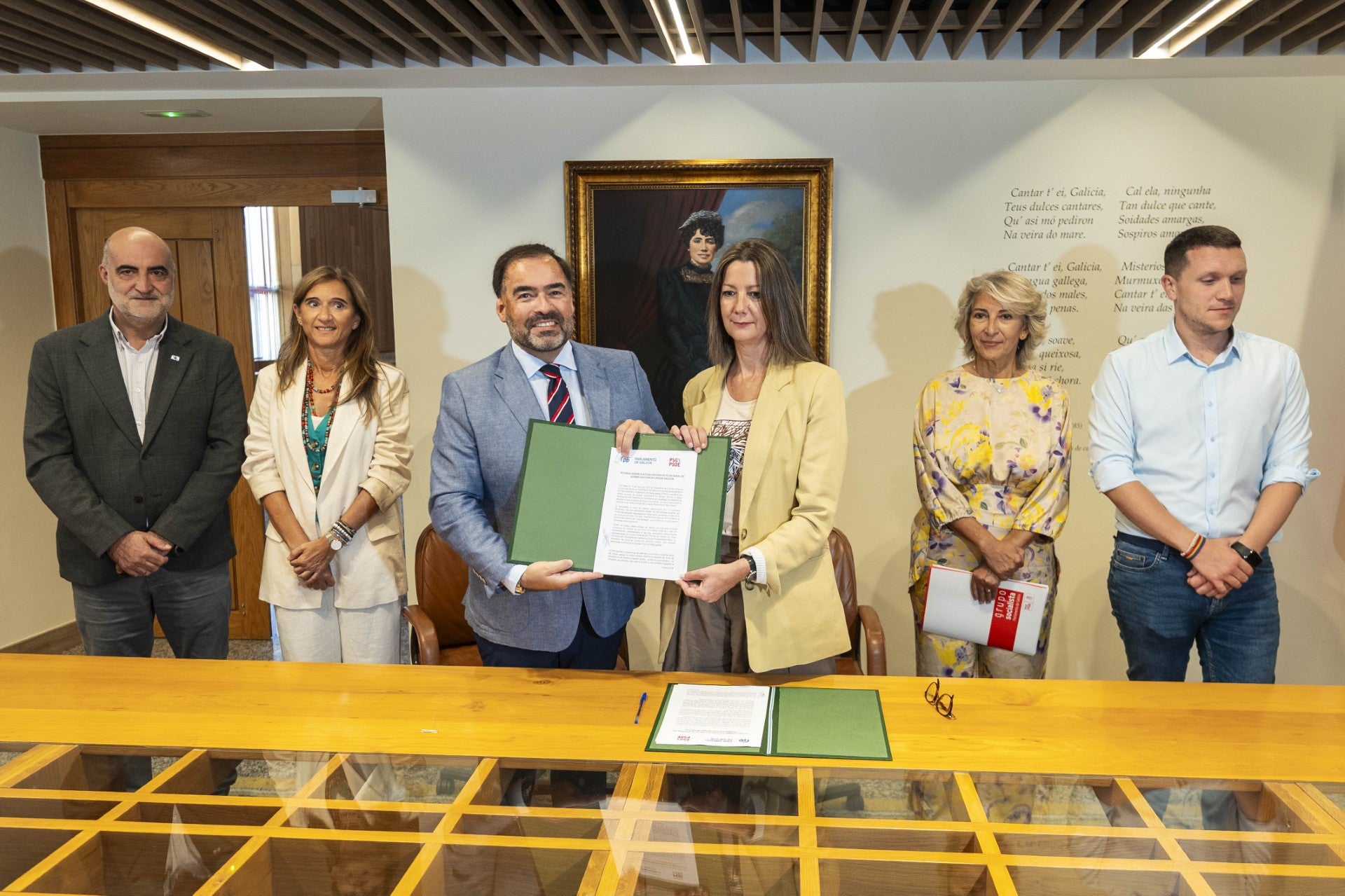 PP e PSdG selan o acordo para a modificación do Plan Xeral de Normalización Lingüística PP e PSdG selan o acordo para a modificación do Plan Xeral de Normalización Lingüística