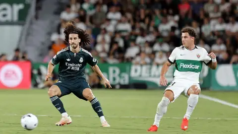 Germán Valera, en el Elche-Real Madrid ante Cucurella. Germán Valera, en el Elche-Real Madrid ante Cucurella.