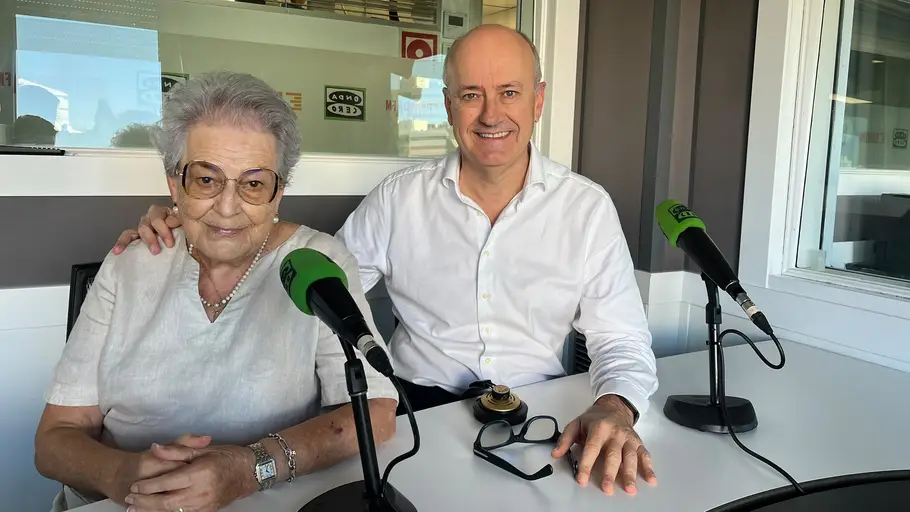 Isabel García y Javier Luque Isabel García y Javier Luque