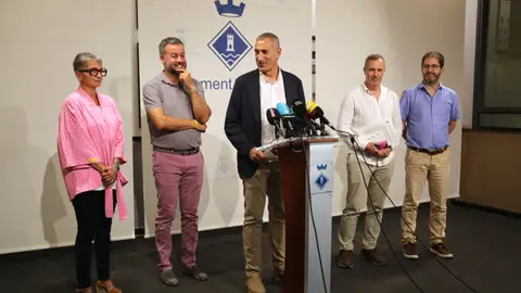 Alcaldes de l'Aldea, Deltebre i la Ràpita i responsables de l'empresa HYDS Alcaldes de l'Aldea, Deltebre i la Ràpita i responsables de l'empresa HYDS