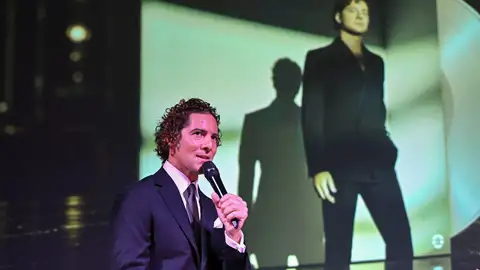 David Bisbal, en la presentación del disco Eternos. David Bisbal, en la presentación del disco Eternos.