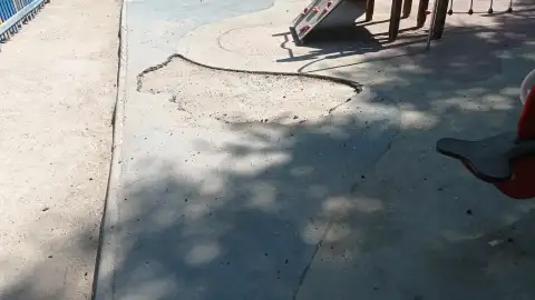 Nuevos actos vandálicos en un parque infantil en Albacete Nuevos actos vandálicos en un parque infantil en Albacete
