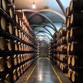 Bodegas Familia Gil ofrecerá una degustación de sus mejores vinos en el IX Torneo de Golf Onda Cero Vega Baja que se disputa este sábado en Vistabella Golf