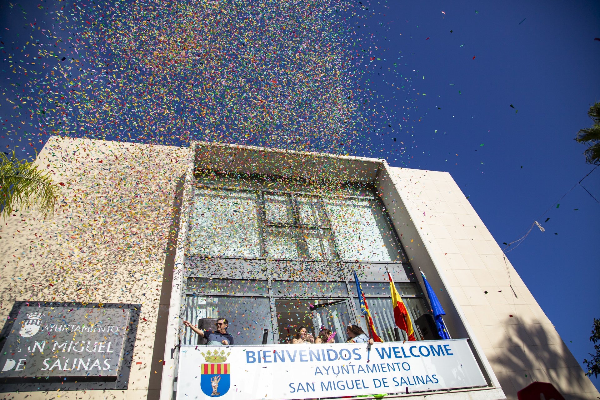 Las fiestas de San Miguel llegan a sus días más emotivos para honrar a su patrón con la ofrenda floral y la procesión Las fiestas de San Miguel llegan a sus días más emotivos para honrar a su patrón con la ofrenda floral y la procesión
