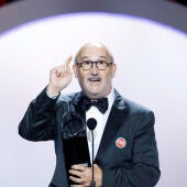 Javier Cámara logra la Concha de Plata a la mejor interpretación de reparto por su papel en la película ´5 minutos mas´
