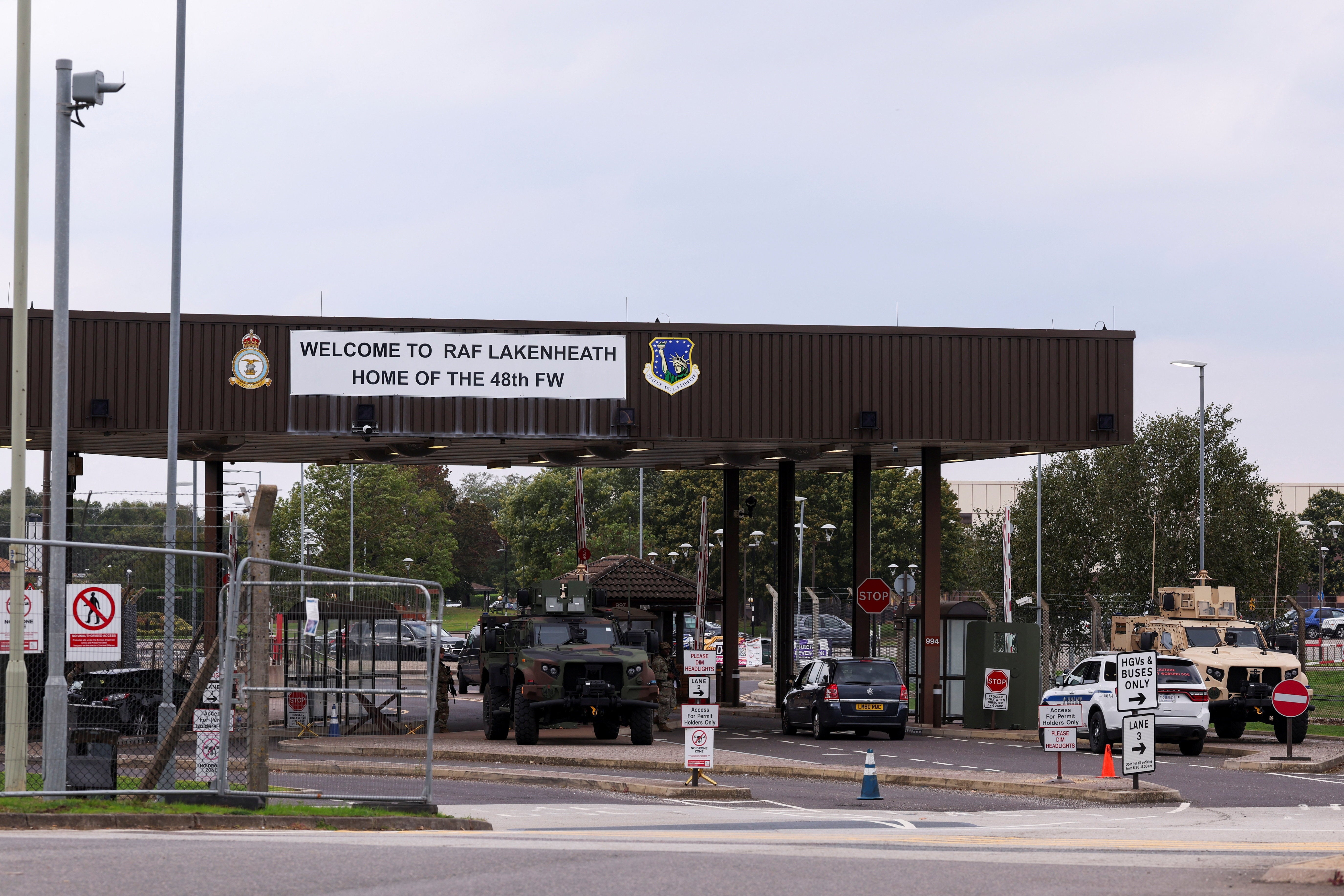 Entrada de la base aérea de Fairford Entrada de la base aérea de Fairford