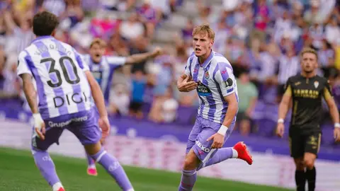 Arnu. Real Valladolid Real Valladolid