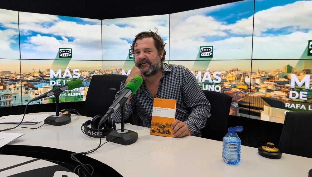 Jacobo Bergareche con su nuevo libro 'Tio grande'