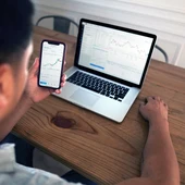 El economista Pablo Gil reúne a expertos en finanzas e IA en "Invertir en el Mañana" El economista Pablo Gil reúne a expertos en finanzas e IA en "Invertir en el Mañana"