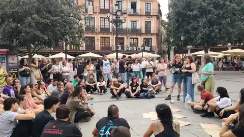 Una de las últimas concentraciones reclamando viviendas dignas en los barrios. Una de las últimas concentraciones reclamando viviendas dignas en los barrios.