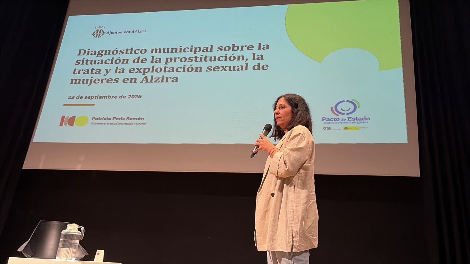Entre 50 y 300 mujeres son víctimas de la explotación sexual en Alzira Entre 50 y 300 mujeres son víctimas de la explotación sexual en Alzira