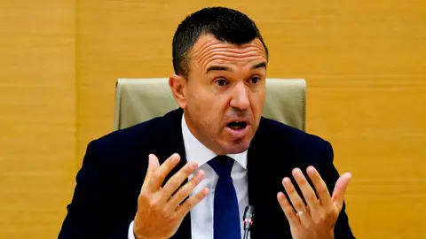 Vicent Mompó durante la comparecencia en la Comisión de la DANA del Congreso. Vicent Mompó durante la comparecencia en la Comisión de la DANA del Congreso.