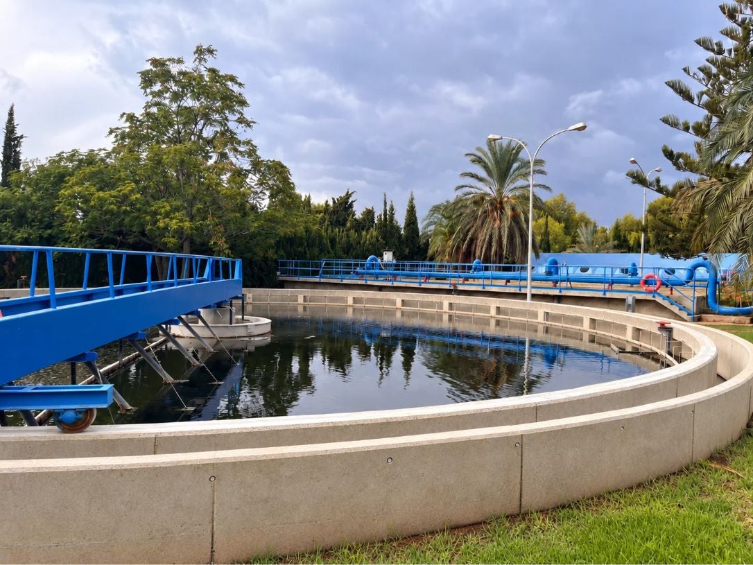 Facsa asume la gestión integral del saneamiento y la depuración de Benicàssim con un contrato de 6,8 millones Facsa asume la gestión integral del saneamiento y la depuración de Benicàssim con un contrato de 6,8 millones