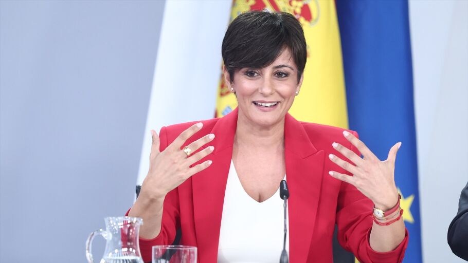 La ministra de Vivienda y Agenda Urbana, Isabel Rodr&iacute;guez