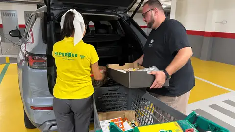 Hiperber dona mas de 74.000 kilos de alimentos a entidades sociales Hiperber dona mas de 74.000 kilos de alimentos a entidades sociales