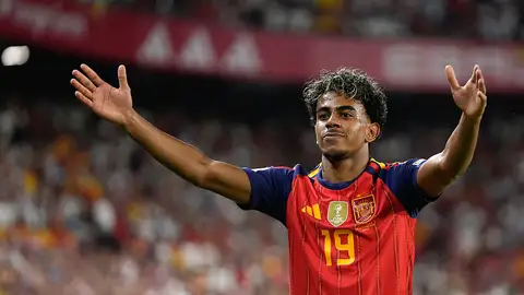 Lamine Yamal celebra un gol con España Lamine Yamal celebra un gol con España