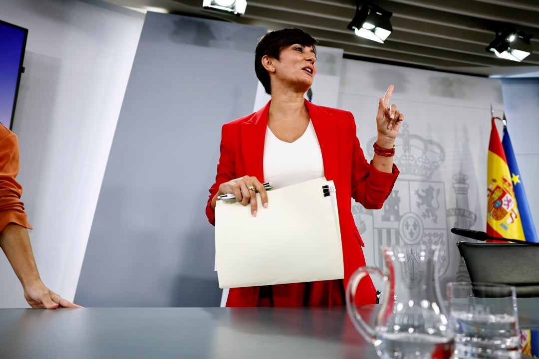 VOTA ¿Cree que el decreto de vivienda publicado hoy en el BOE conseguirá aumentar la oferta de viviendas en alquiler? VOTA ¿Cree que el decreto de vivienda publicado hoy en el BOE conseguirá aumentar la oferta de viviendas en alquiler?