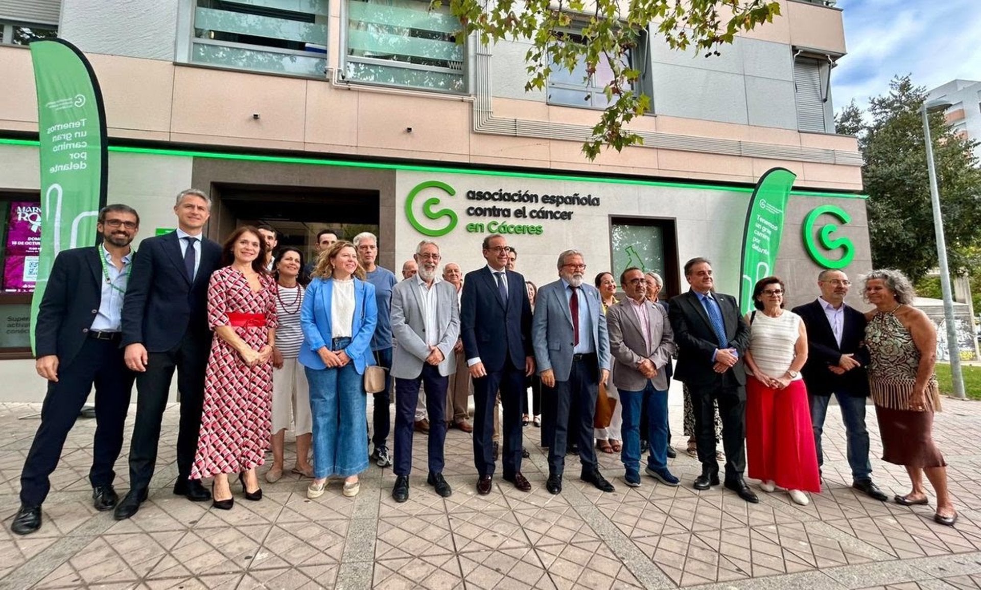 La Asociación Española Contra el Cáncer cuenta con una nueva inaugura sede en Cáceres La Asociación Española Contra el Cáncer cuenta con una nueva inaugura sede en Cáceres