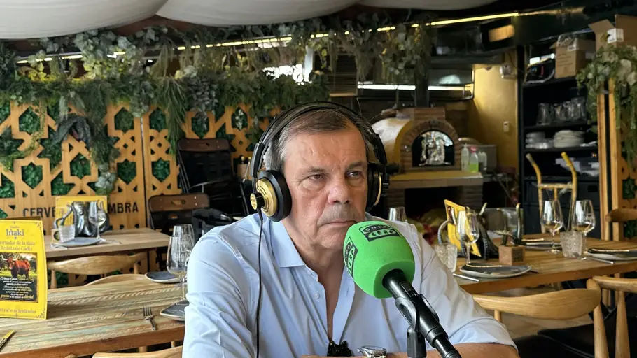 Juanma Rodríguez, director deportivo de Unicaja Baloncesto en Onda Deportiva Málaga desde Asador Iñaki Juanma Rodríguez, director deportivo de Unicaja Baloncesto en Onda Deportiva Málaga desde Asador Iñaki