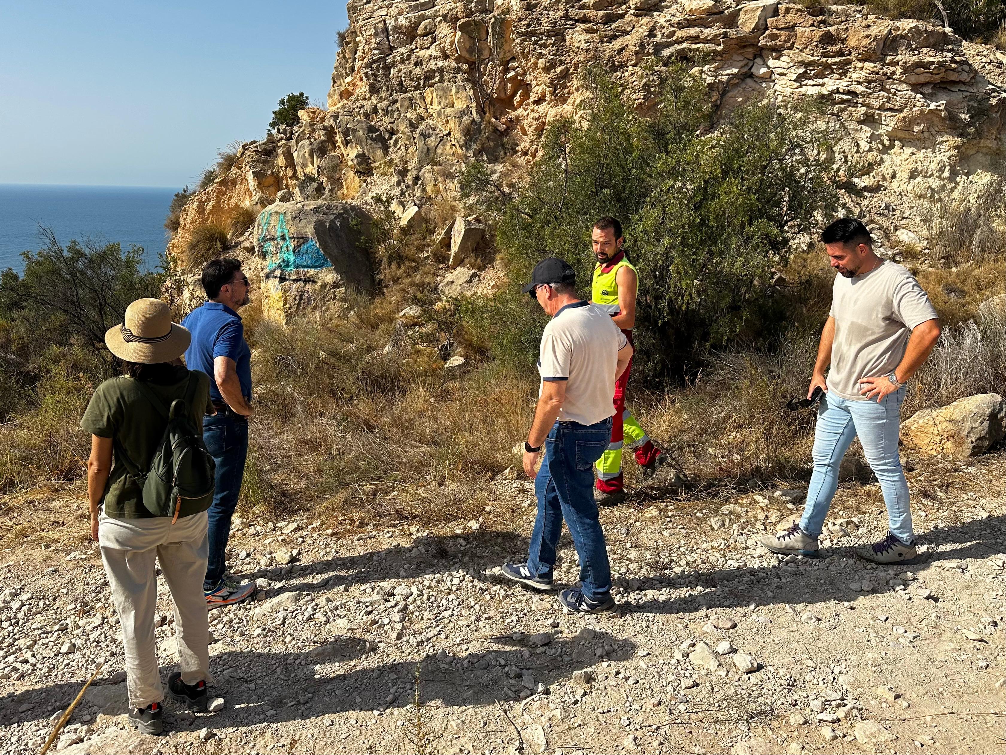 Comienza la mejora ambiental de la Serra Grossa en los senderos, miradores y en el espacio de especial protección Comienza la mejora ambiental de la Serra Grossa en los senderos, miradores y en el espacio de especial protección