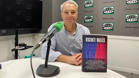 Vicente Vallés llega este jueves 1 de octubre a León con su última novela, ‘La caza del ejecutor’ Vicente Vallés llega este jueves 1 de octubre a León con su última novela, ‘La caza del ejecutor’