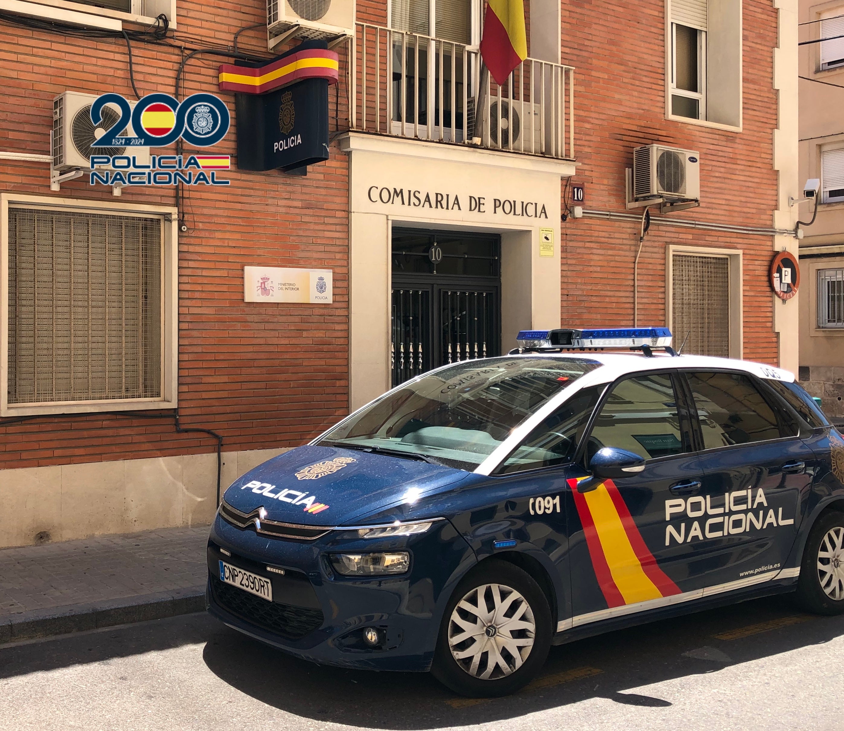 Detenidas seis personas por su participación en el robo de diversos objetos y herramientas valorados en 200.000 euros Detenidas seis personas por su participación en el robo de diversos objetos y herramientas valorados en 200.000 euros