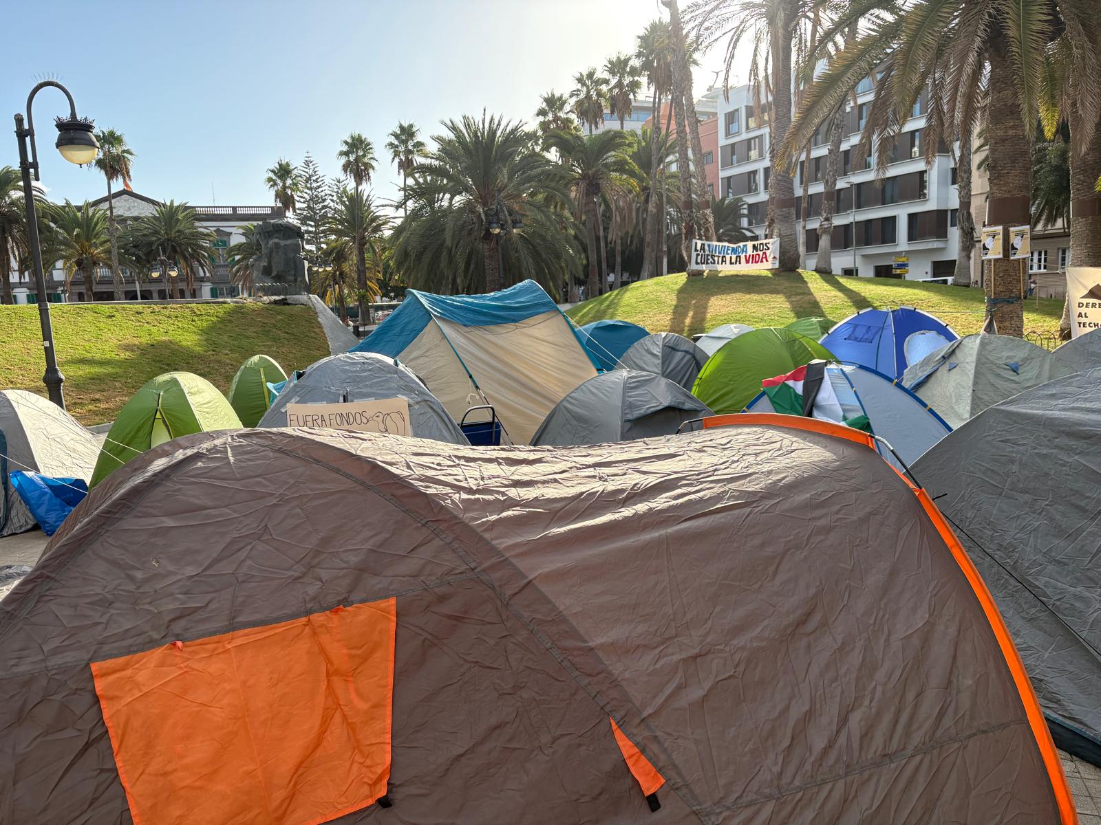 Las protestas por la crisis habitacional se extienden a Canarias Las protestas por la crisis habitacional se extienden a Canarias