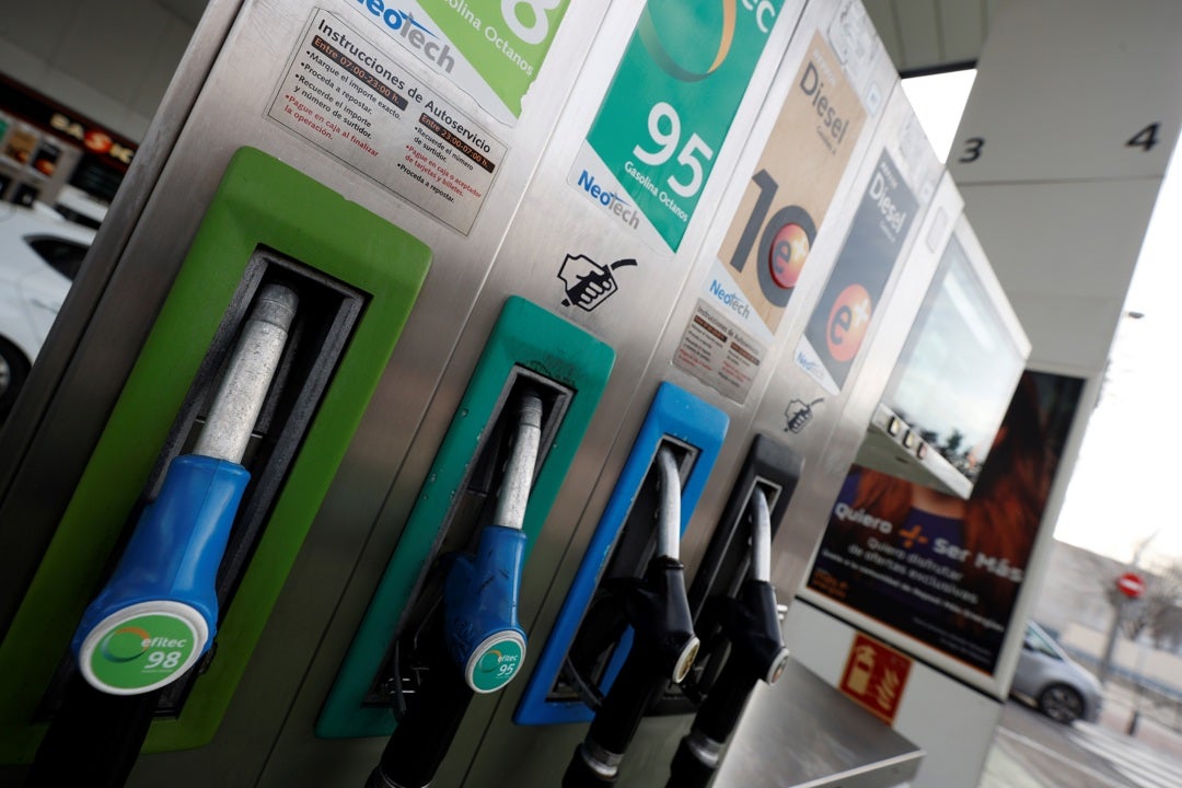 La inflación se dispara al 5% y el bolsillo ya nota el golpe: "Les está afectando negativamente" La inflación se dispara al 5% y el bolsillo ya nota el golpe: "Les está afectando negativamente"