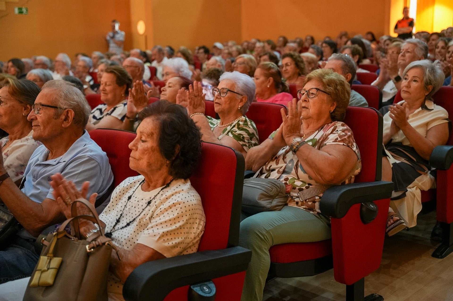 Entidades reconocidas por su labor y acompañamiento a personas mayores Entidades reconocidas por su labor y acompañamiento a personas mayores
