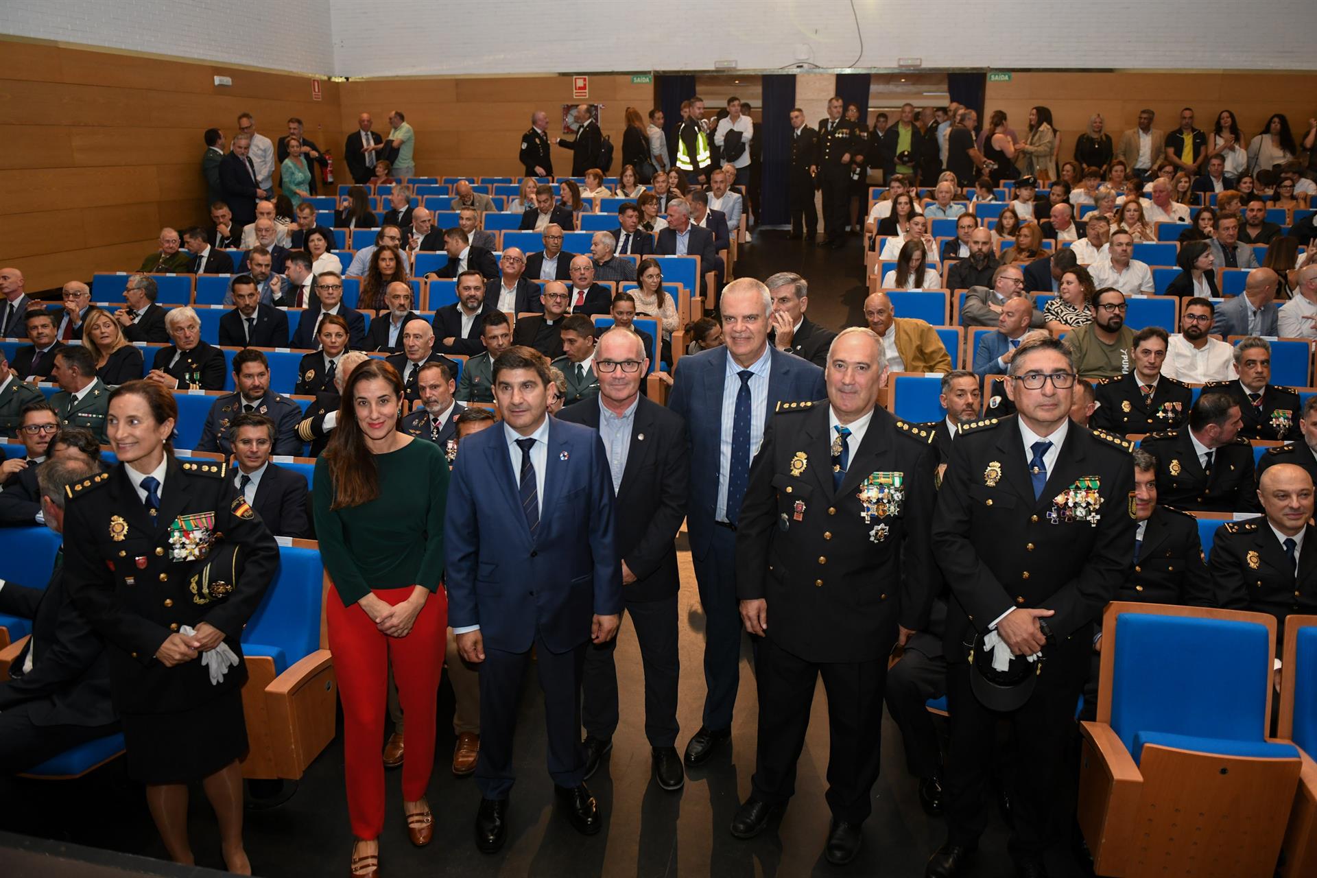 La Policía Nacional refuerza su presencia en Santiago y consolida a Galicia como una de las comunidades más seguras de España La Policía Nacional refuerza su presencia en Santiago y consolida a Galicia como una de las comunidades más seguras de España