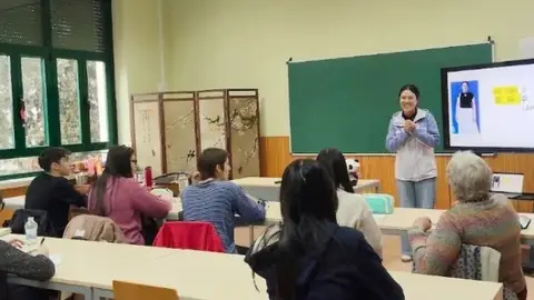 La UEx abre la inscripción para la 4ª edición de los cursos de lengua y cultura china en Badajoz, Cáceres y online La UEx abre la inscripción para la 4ª edición de los cursos de lengua y cultura china en Badajoz, Cáceres y online
