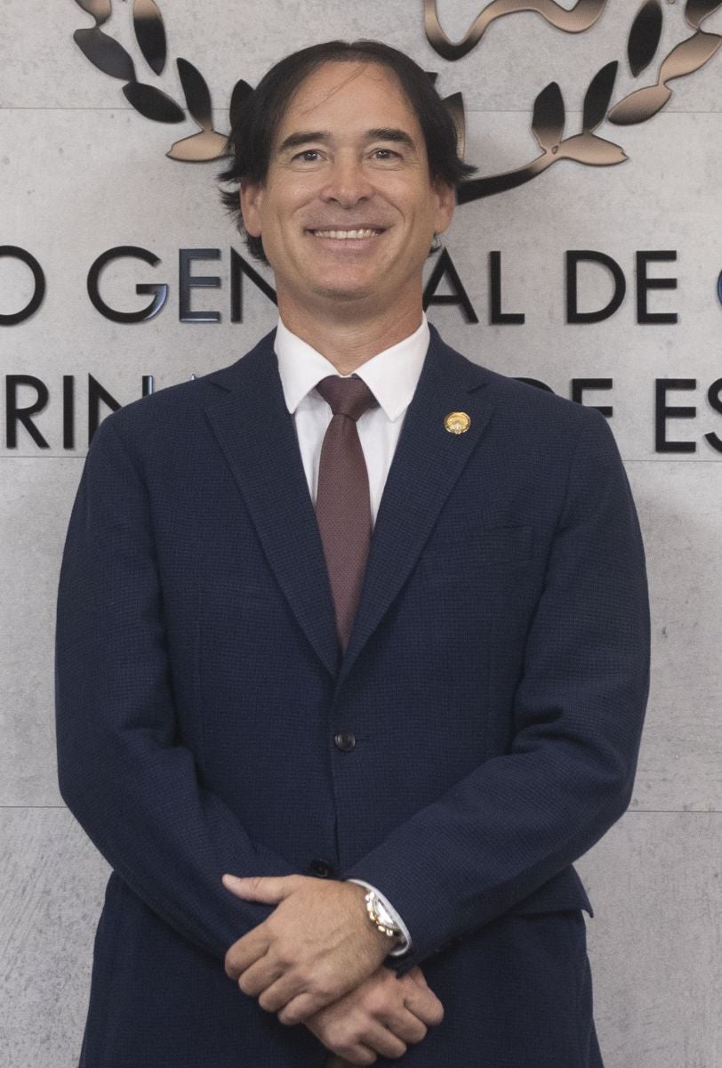 Juan Antonio de Luque Ibáñez optará a la reelección al frente del Colegio de la Profesión Veterinaria de Málaga con una candidatura que combina experiencia y renovación Juan Antonio de Luque Ibáñez optará a la reelección al frente del Colegio de la Profesión Veterinaria de Málaga con una candidatura que combina experiencia y renovación