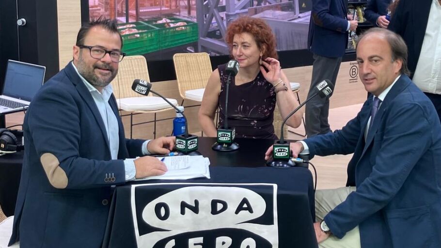 ONDA CERO EN FRUIT ATRACTION CON EL CONSEJERO DE AGRICULTURA