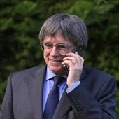 El presidente de Junts per Catalunya, Carles Puigdemont, tras realizar una declaración institucional, a 6 de octubre de 2026, en Waterloo (Bélgica). El presidente de Junts per Catalunya, Carles Puigdemont, tras realizar una declaración institucional, a 6 de octubre de 2026, en Waterloo (Bélgica).