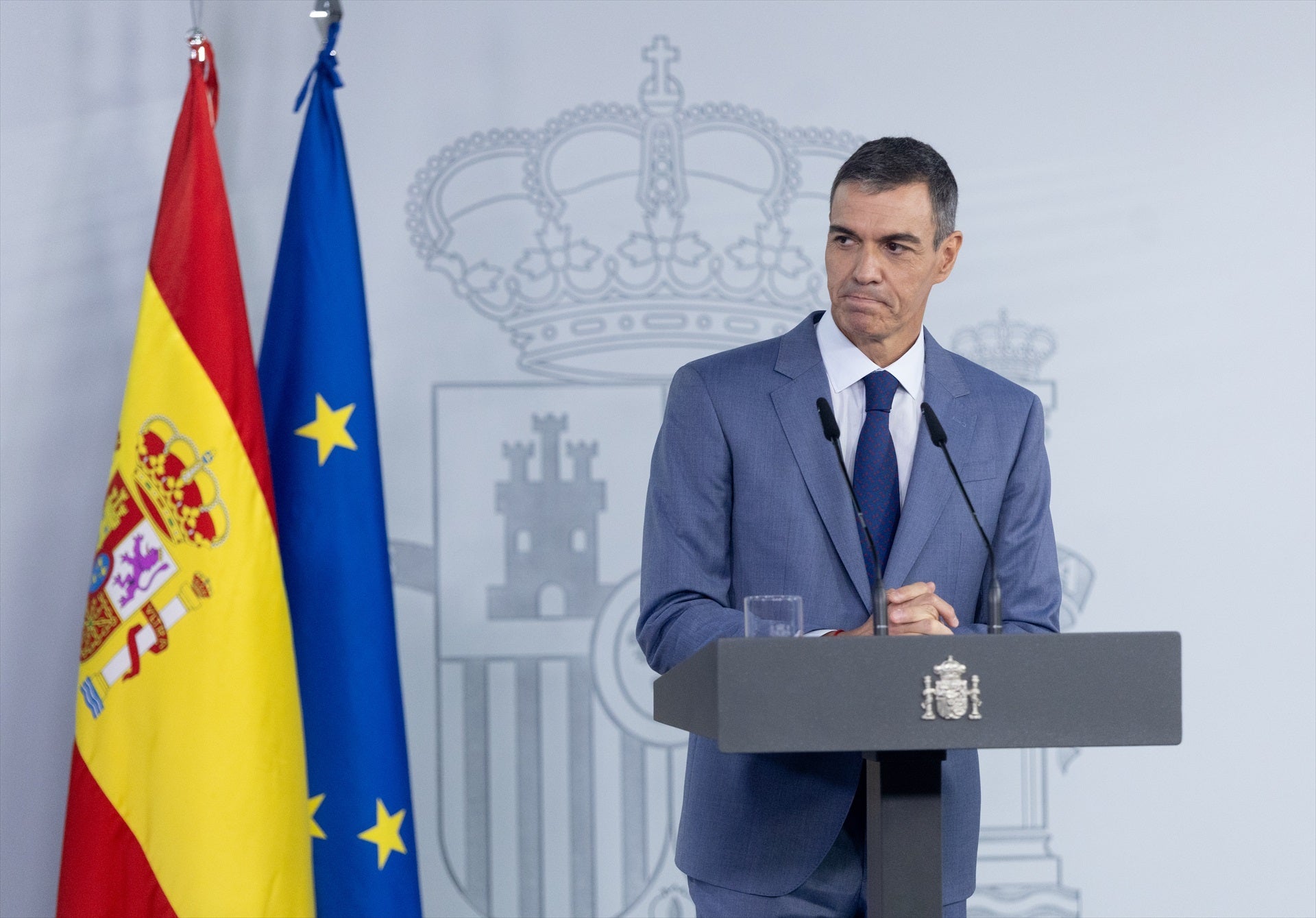 Qué puede hacer Sánchez hasta las elecciones del 29N y qué decisiones tendrá limitadas después Qué puede hacer Sánchez hasta las elecciones del 29N y qué decisiones tendrá limitadas después