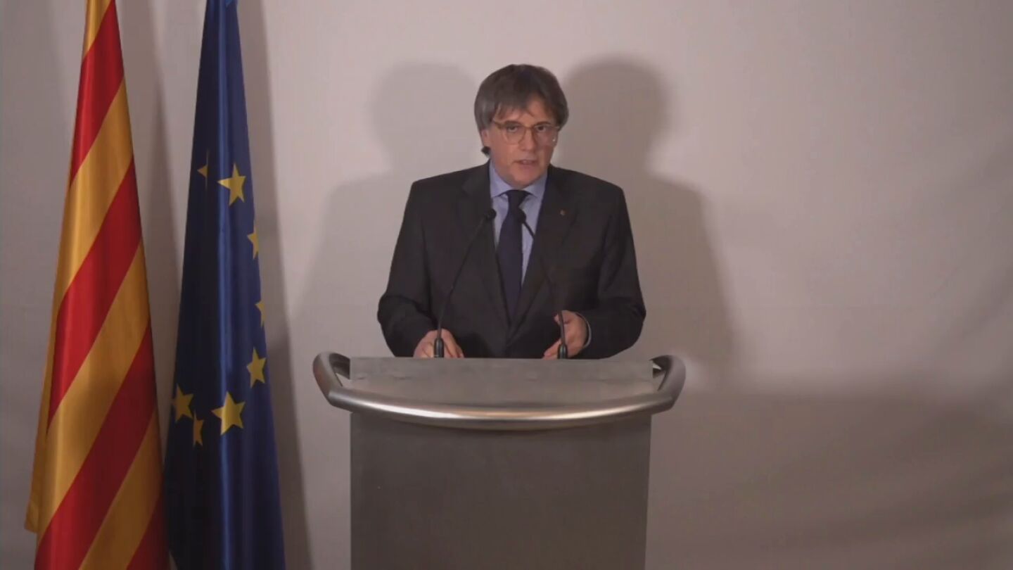 Declaraci&oacute;n de Carles Puigdemont desde Waterloo tras levantar el Supremo su orden de detenci&oacute;n