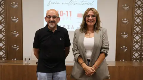 La XVI Feria Multisectorial de La Zarza reúne a 35 empresas para impulsar el tejido productivo y comercial de la comarca La XVI Feria Multisectorial de La Zarza reúne a 35 empresas para impulsar el tejido productivo y comercial de la comarca