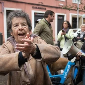 Maricarmen celebra el aplazamiento del desahucio, a 29 de octubre de 2025, en Madrid (España). Maricarmen celebra el aplazamiento del desahucio, a 29 de octubre de 2025, en Madrid (España).