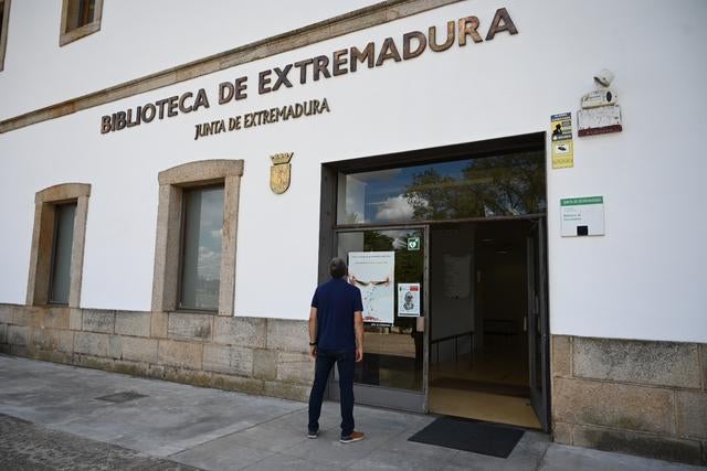 Arranca la segunda fase del 'Proyecto AMIGO: Alfabetización Mediática e Informacional en la Red de Bibliotecas de Extremadura' Arranca la segunda fase del 'Proyecto AMIGO: Alfabetización Mediática e Informacional en la Red de Bibliotecas de Extremadura'