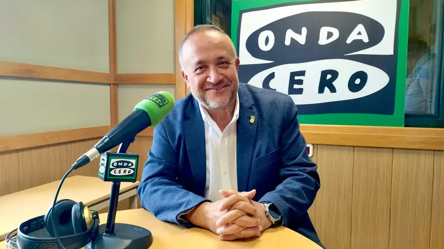 Gerardo Álvarez Courel Gerardo Álvarez Courel