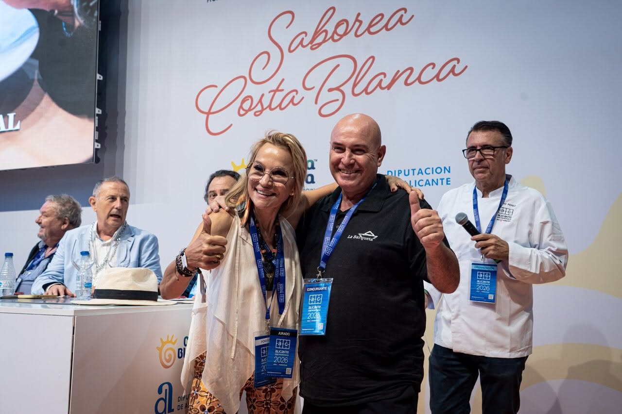 Tony Pérez: "Los productos de la Vega Baja han demostrado su categoría y creatividad en Alicante Gastronómica" Tony Pérez: "Los productos de la Vega Baja han demostrado su categoría y creatividad en Alicante Gastronómica"