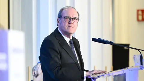 El Defensor del Pueblo, Ángel Gabilondo, durante una intervención. El Defensor del Pueblo, Ángel Gabilondo, durante una intervención.
